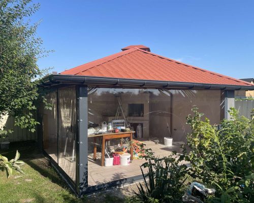 Альтанка з Мʼякими вікнами